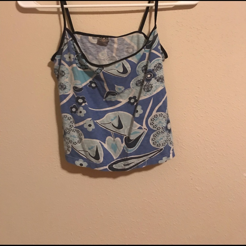 A cute crop top.